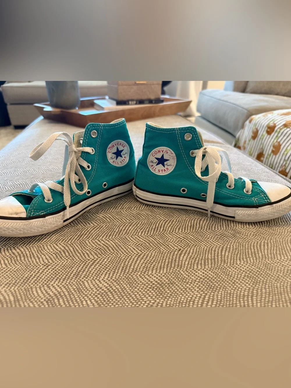 Used kids converse - size 1